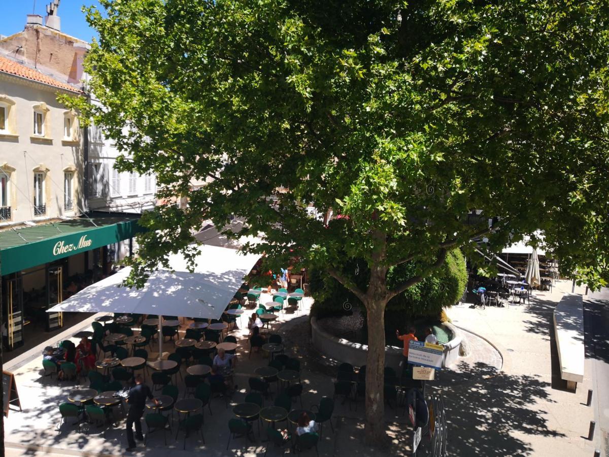 Grand Hotel De La Poste Salon-de-Provence Dış mekan fotoğraf