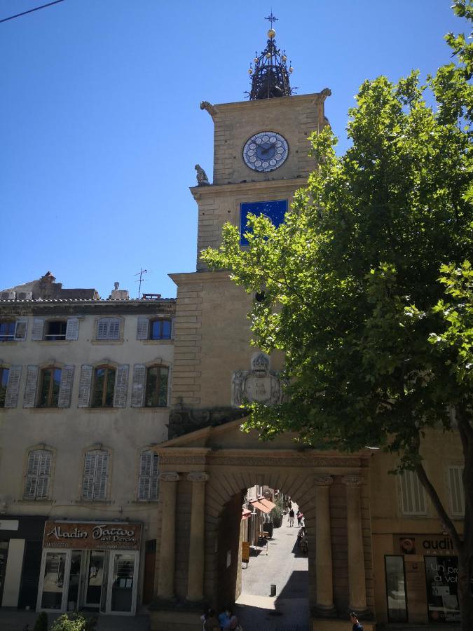 Grand Hotel De La Poste Salon-de-Provence Dış mekan fotoğraf